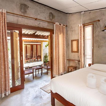 ฟ็อก บีช เฮ้าส์ Hotel เกาะพยาม ภายนอก รูปภาพ