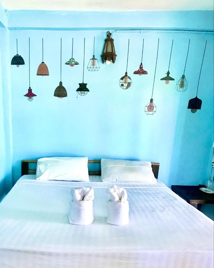 ฟ็อก บีช เฮ้าส์ Hotel เกาะพยาม ภายนอก รูปภาพ